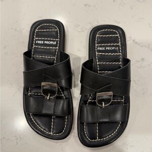 Free People Black Leather Slide Sandals. NWOT